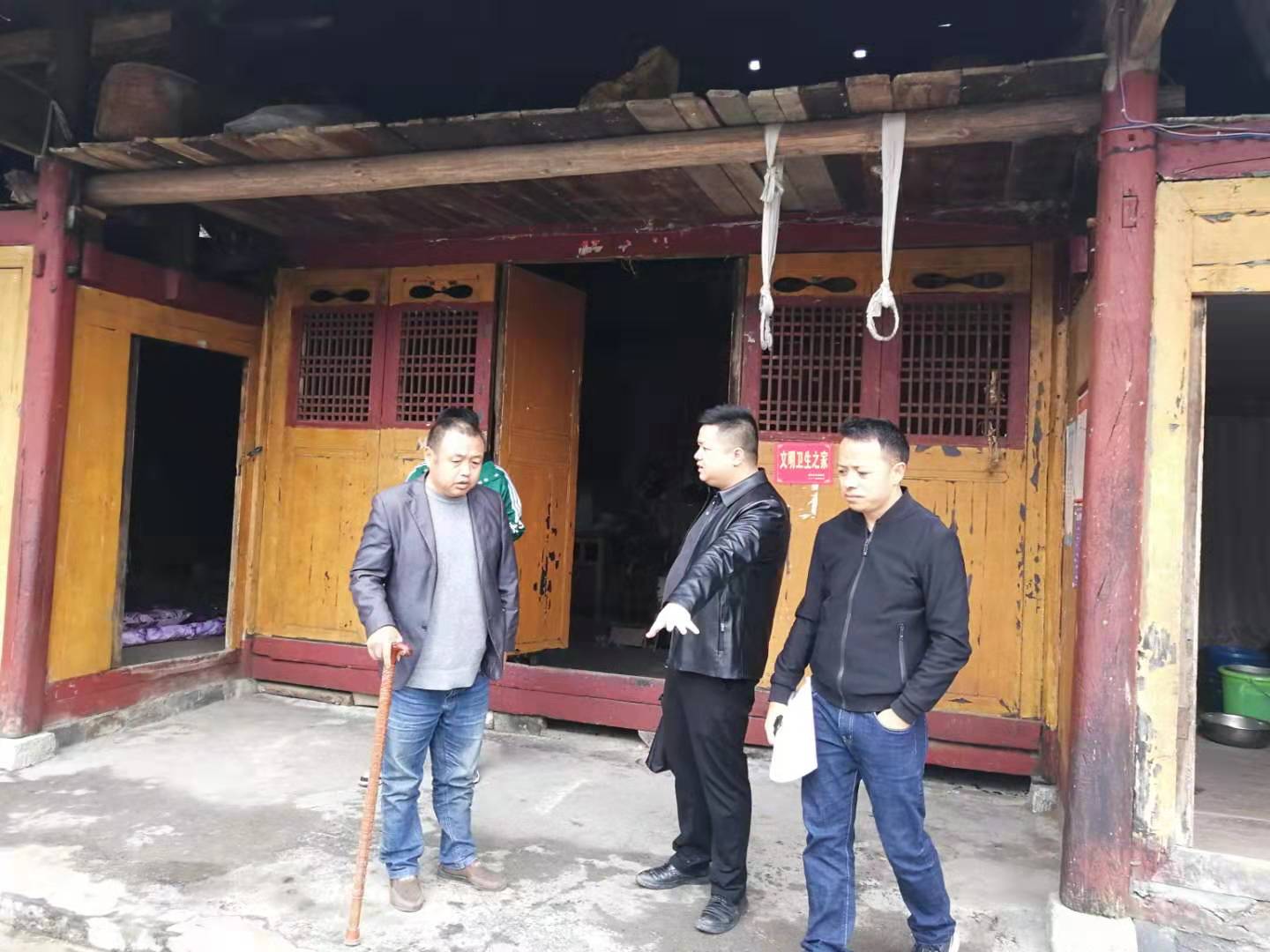 铜仁日报刊载黔渝边区携手 共筑廉洁“防护墙”