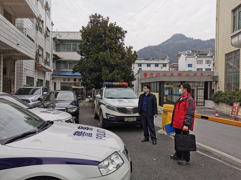 铜仁纪检监察干部应对疫情防控在行动