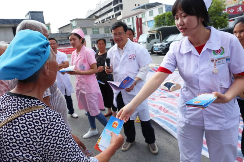 松桃启动“监察法2+N”宣教数列 普纪普法再添“个性化组合”多选项