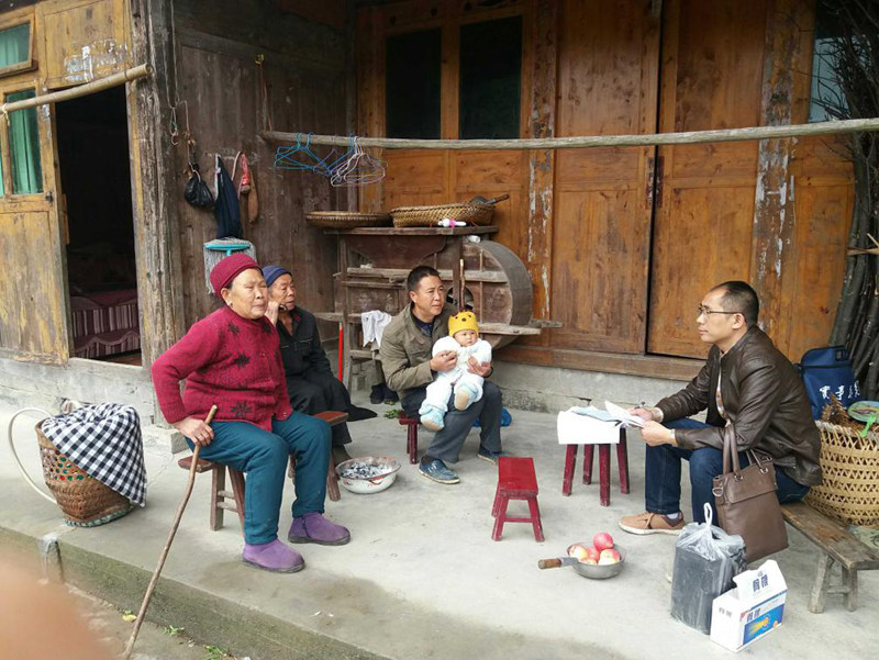 暖心扶贫手记花椒敲开“幸福门”