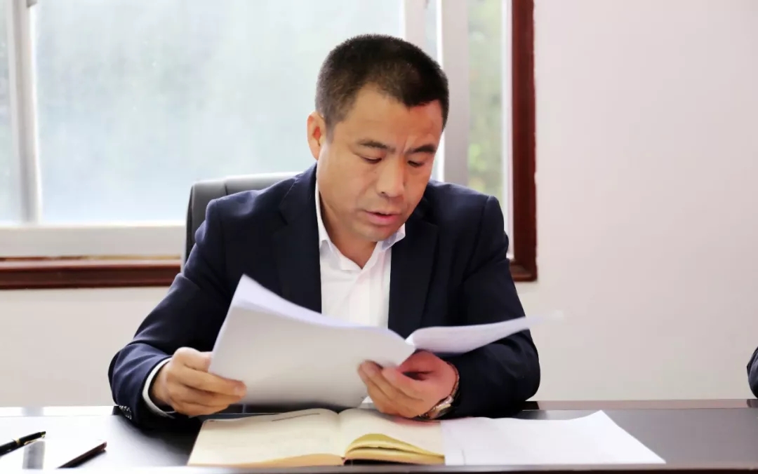 扫黑除恶县纪委监委召开扫黑除恶专题学习会