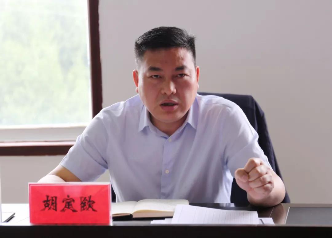 聚焦脱贫攻坚松桃5名乡镇党委“一把手”易地扶贫搬迁旧房拆除工作不力被约谈