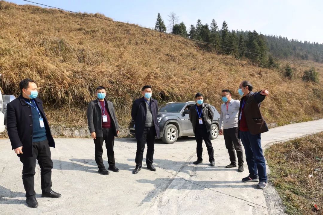 胡定钦到乌罗冷水溪督导疫情防控工作