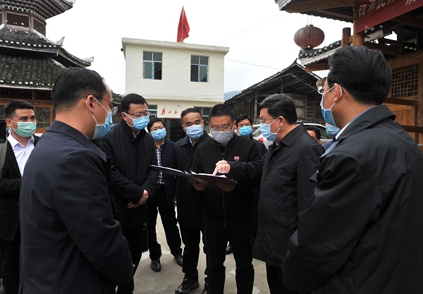 夏红民在从江县调研督战脱贫攻坚工作时强调  以百分之二百的努力打响“百日大会战”   确保百分之百按时高质量打赢脱贫攻坚战