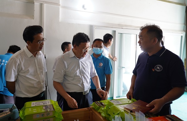 夏红民到从江调研督战脱贫攻坚工作时强调  做实做细各项工作  确保高质量夺取脱贫攻坚收官战全面胜利