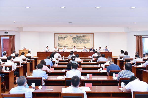 夏红民在省纪委省监委派驻纪检监察组主要负责人述德述职述廉会议上强调  千方百计补短板强弱项  以派驻监督的提质增效助推纪检监察工作高质量发展