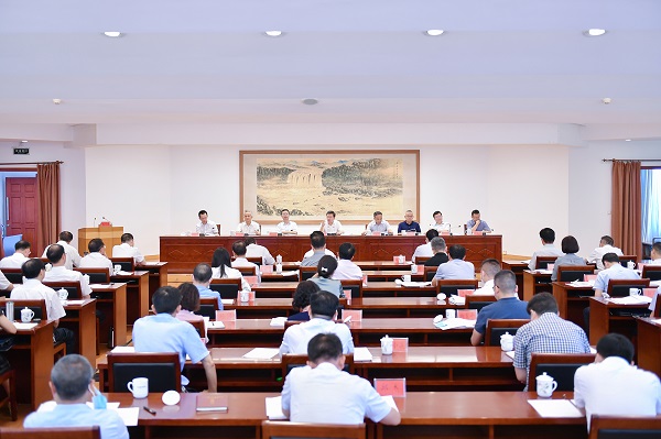 “述”出问题“压”出责任“理”出重点  ——省纪委省监委派驻纪检监察组主要负责人述德述职述廉会议侧记