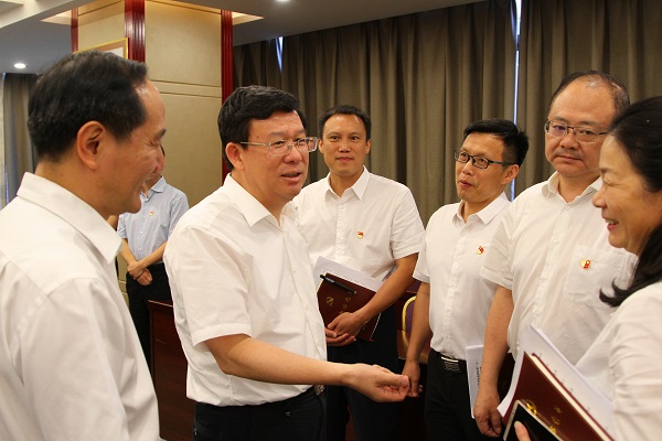 贵州省委常委、省纪委书记夏红民到省直单位调研全面从严治党工作