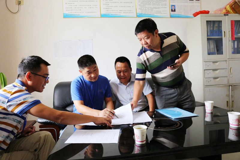 松桃纪委监委专项整治“升学谢师宴”