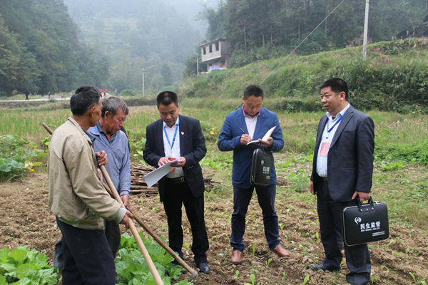 中央纪委国家监委网站消息镜头 | 架起信访回访的“连心桥”