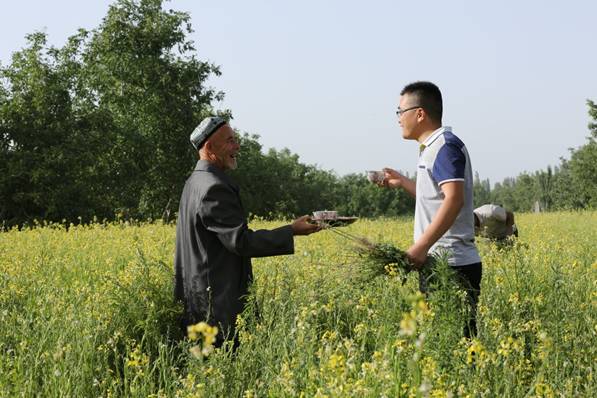 中央纪委国家监委纪检人·镜头泽草所生 种之芒种