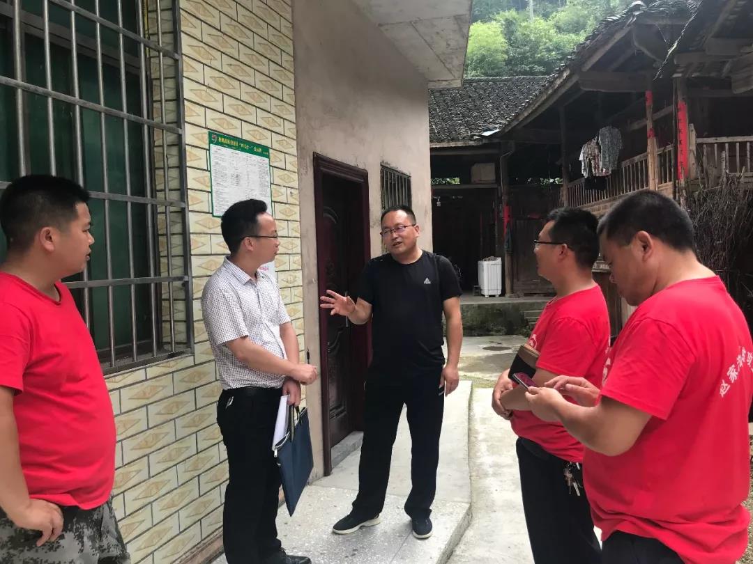 镜头 || 盛夏，松桃纪检人在忙啥呢