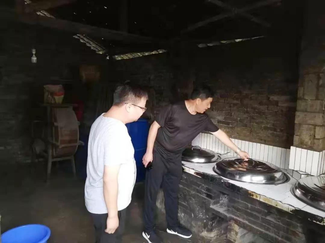 镜头 || 盛夏，松桃纪检人在忙啥呢