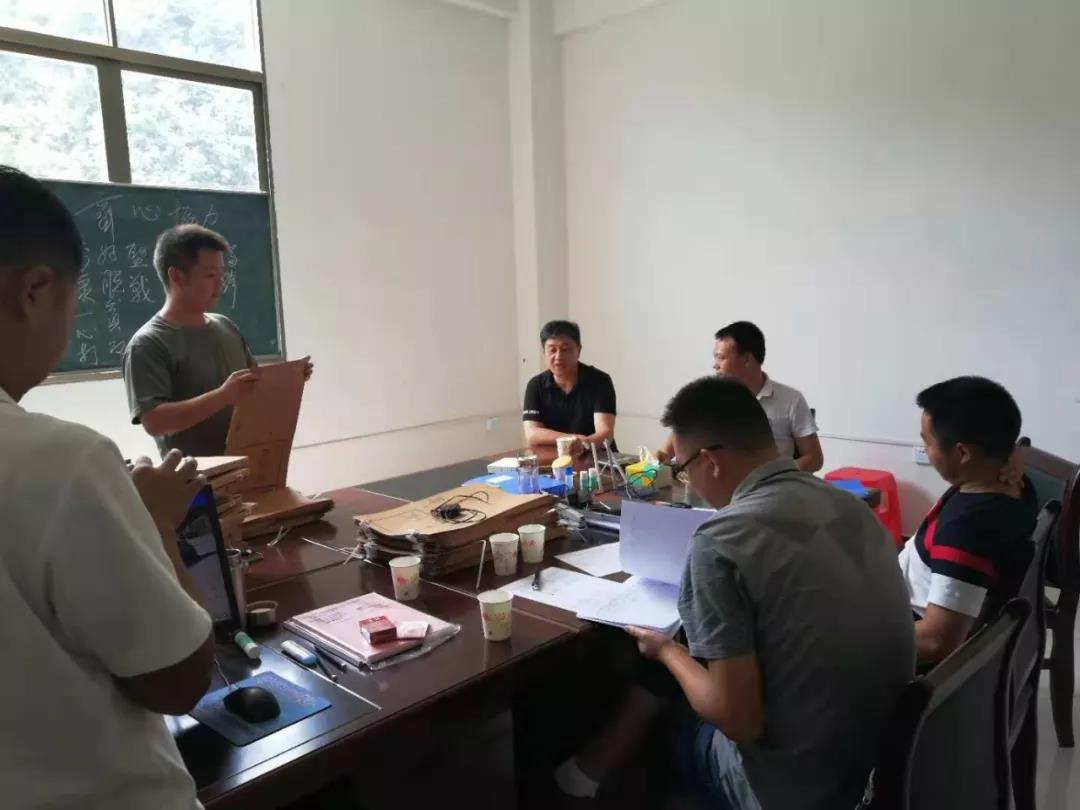 镜头 || 脱贫攻坚督查进行时