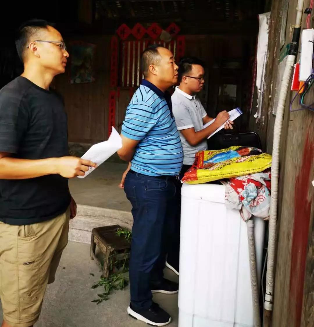 镜头 || 脱贫攻坚督查进行时