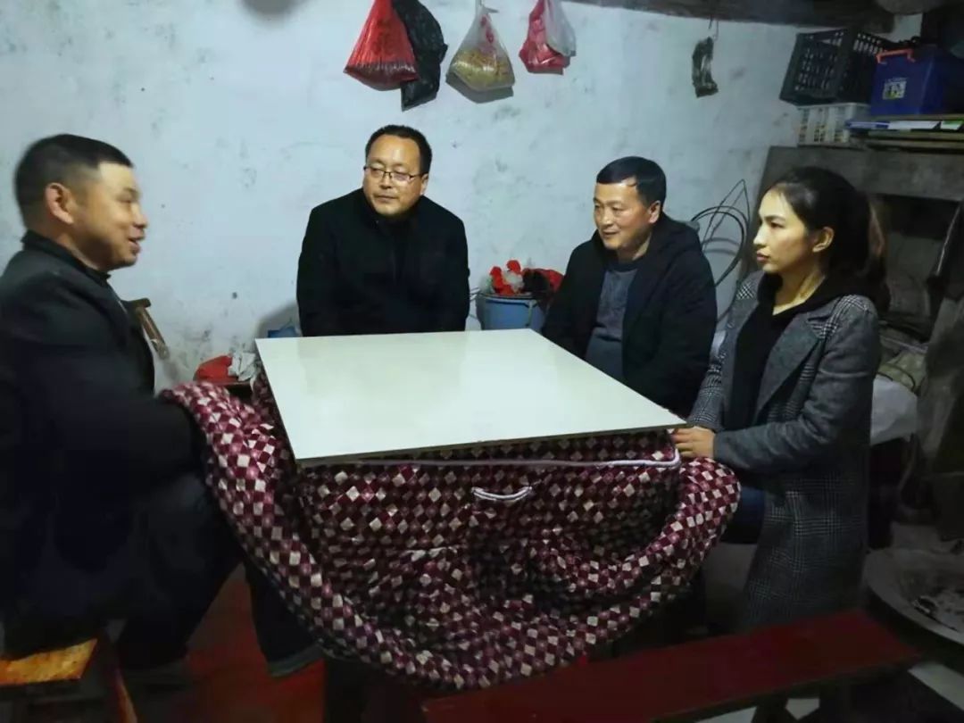 纪检人·镜头松桃这么多纪检监察干部下沉一线，究竟是干啥？