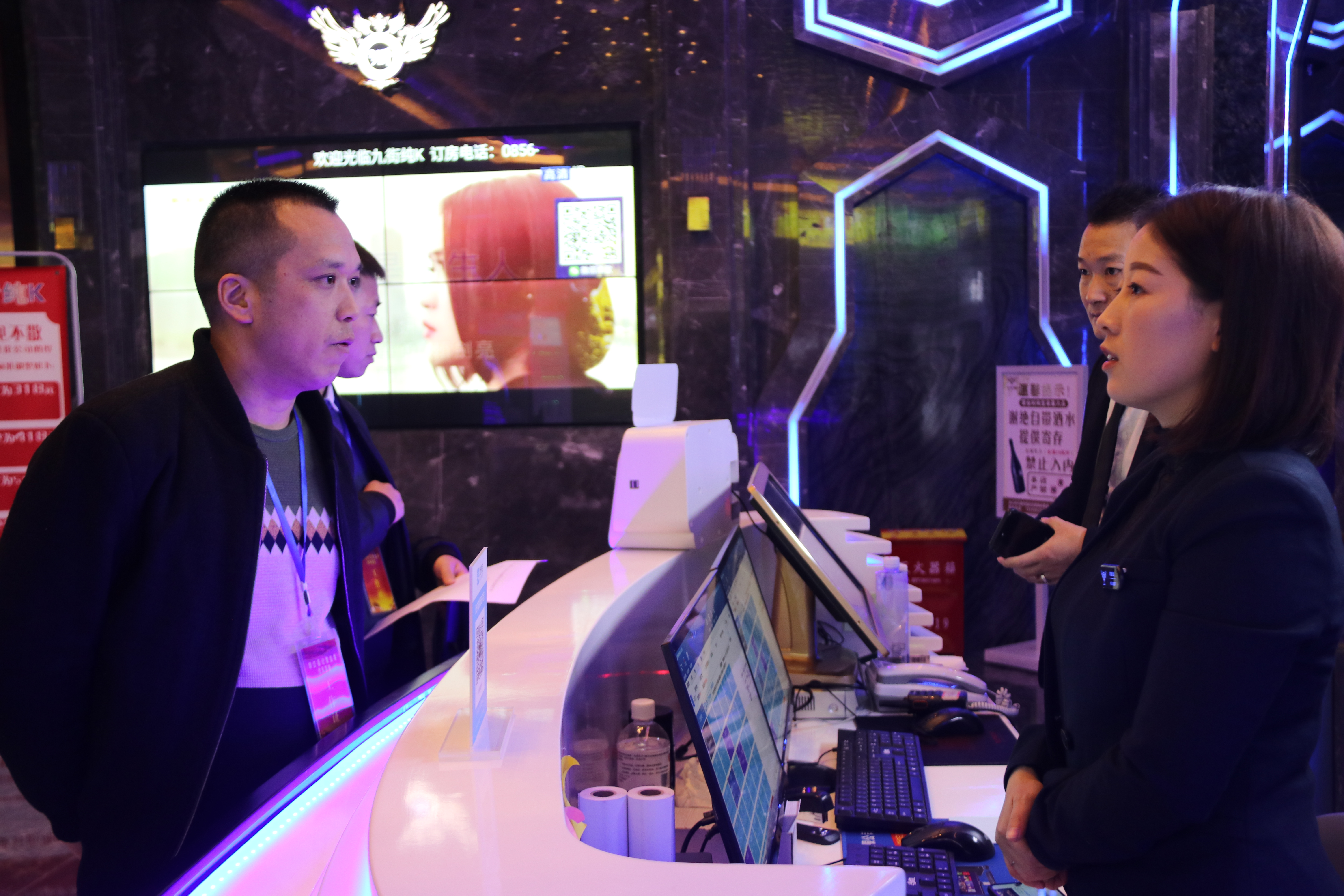 镜头 | 廉洁过年 清风随行