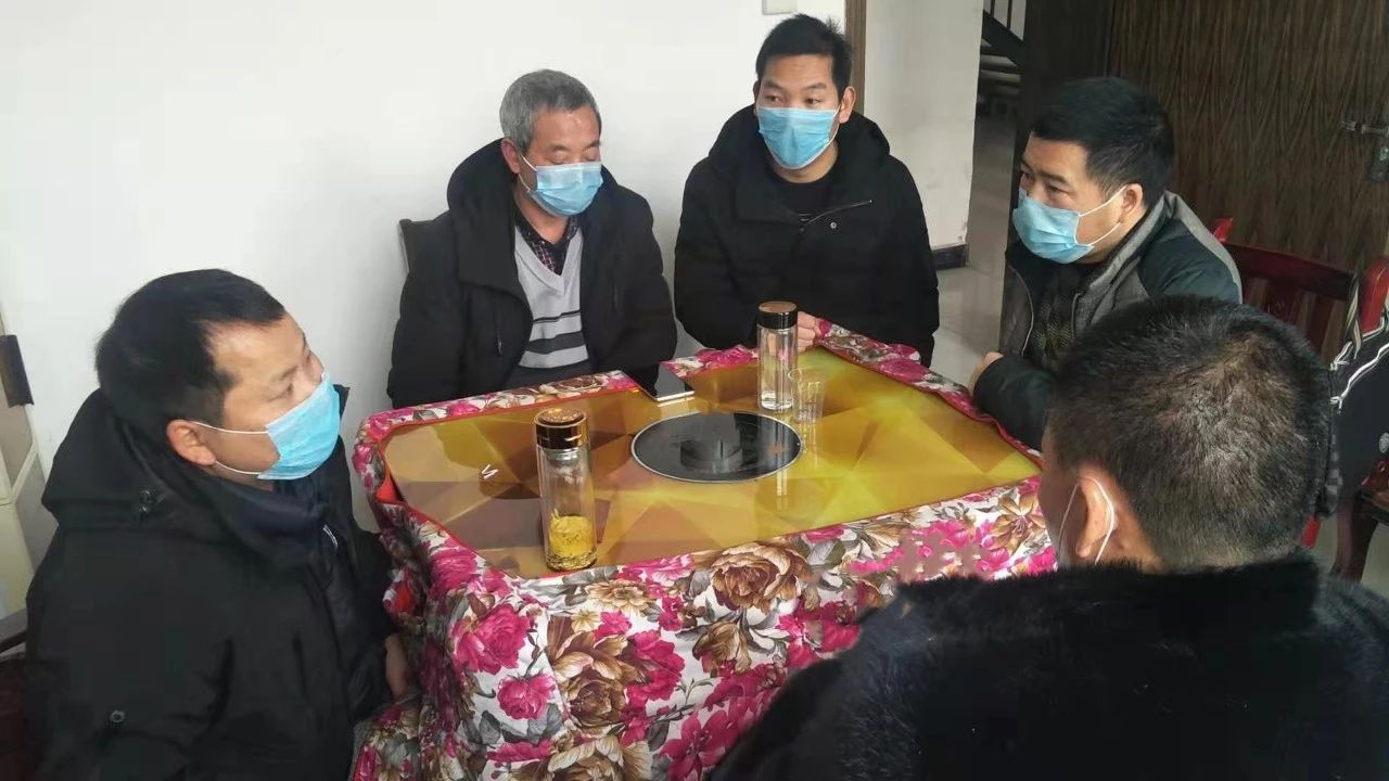 镜头| 面对疫情，松桃纪检监察干部奋战一线三