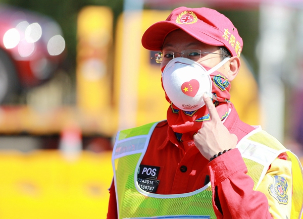 抗“疫”镜头丨奋战在疫情防控一线