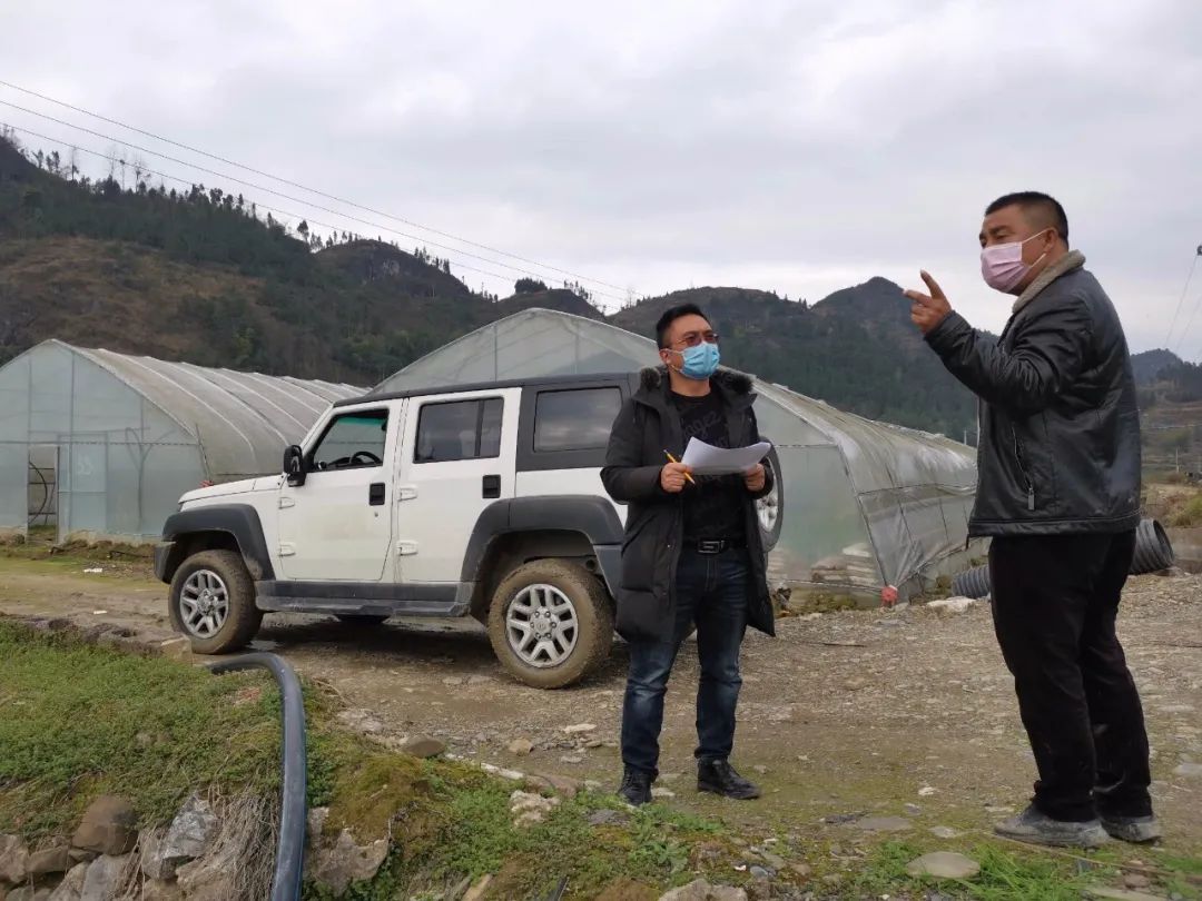 镜头| 松桃纪检监察机关为“两手抓”提供有力保障