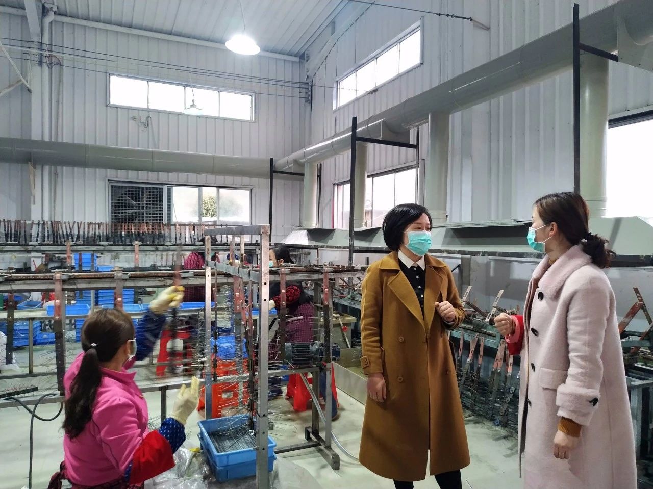 镜头| 松桃纪检监察机关为“两手抓”提供有力保障