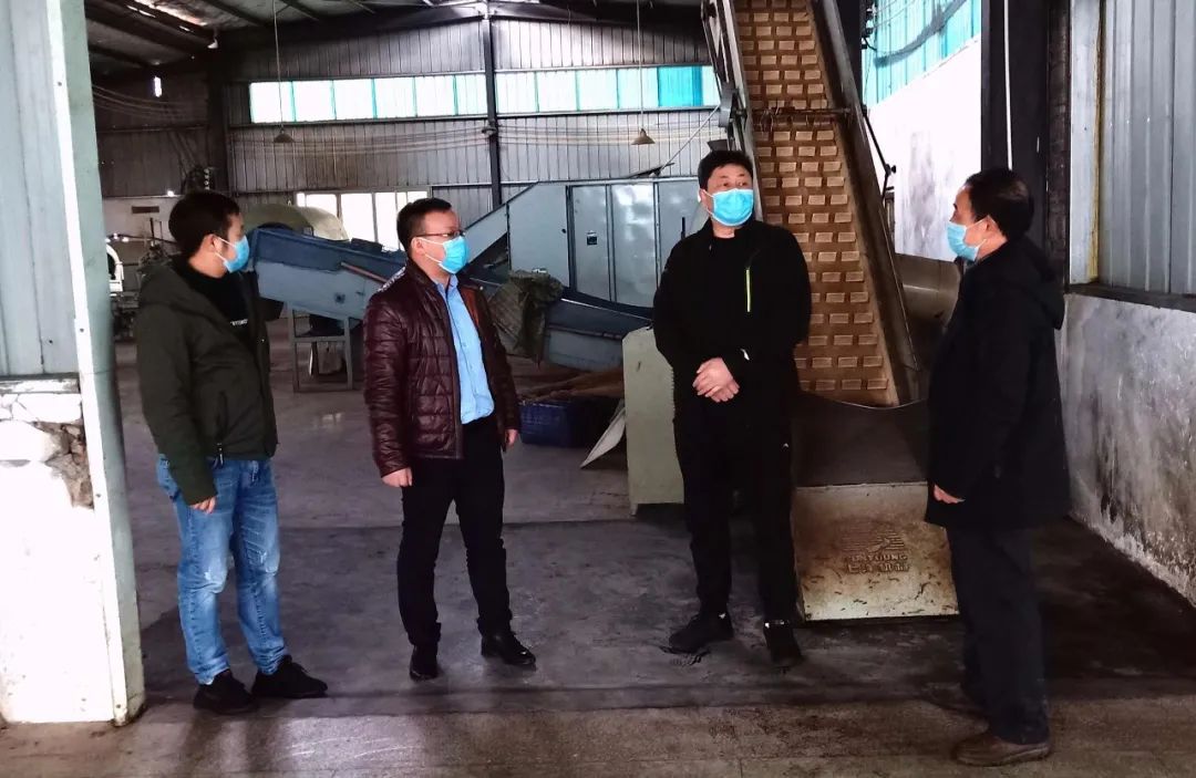 镜头| 松桃纪检监察机关为“两手抓”提供有力保障