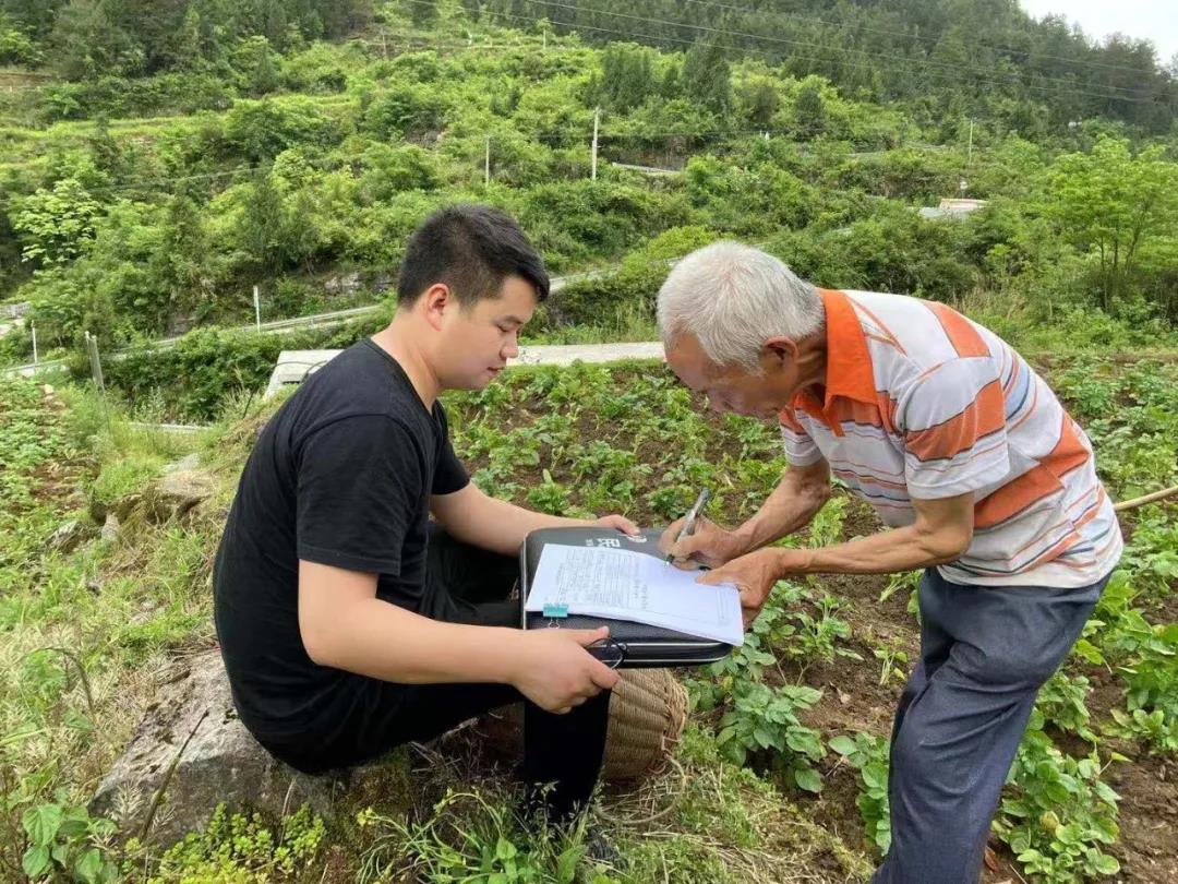 铜仁市纪委监委网站关注松桃精准监督让群众喝上“放心水”