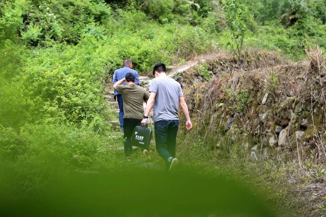 铜仁市纪委监委网站关注松桃精准监督让群众喝上“放心水”