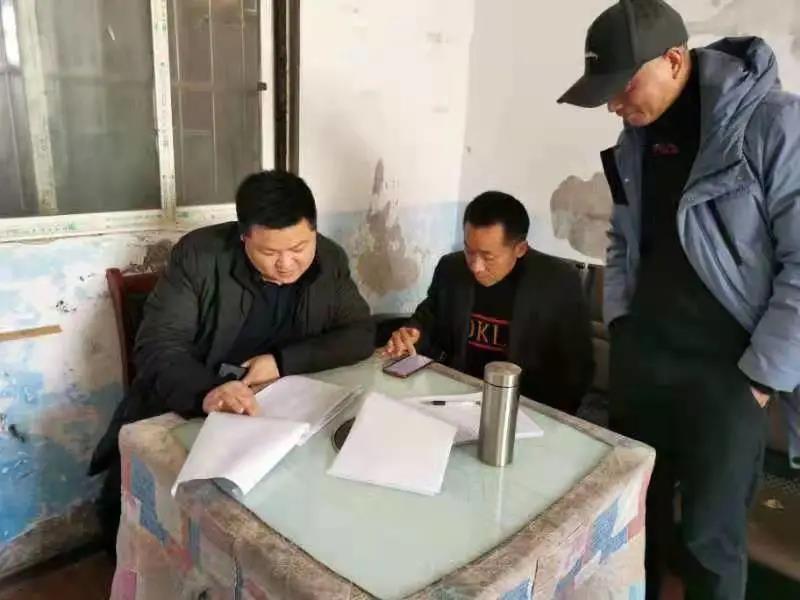 松桃纪委监委节后跟进监督巩固扩展脱贫攻坚成果