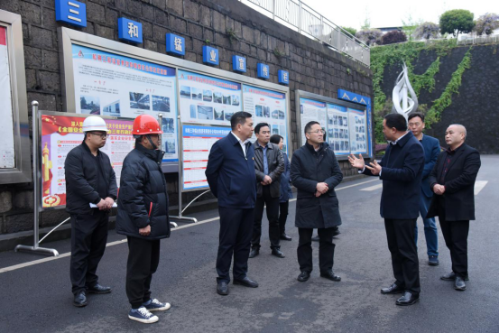 钟汰甬到松桃督导政法队伍教育整顿和生态环保工作