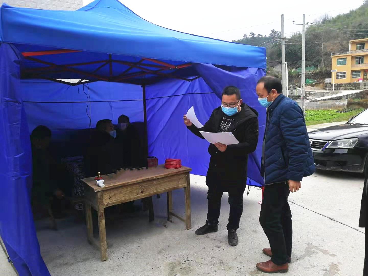 铜仁市纪委监委网站关注：基层看作风丨“较劲”的“小纪委”