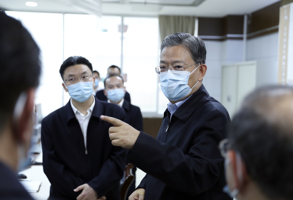 赵乐际:持之以恒纠