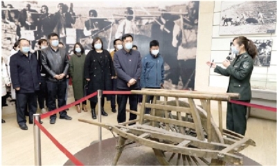 奋斗百年路 启航新征程