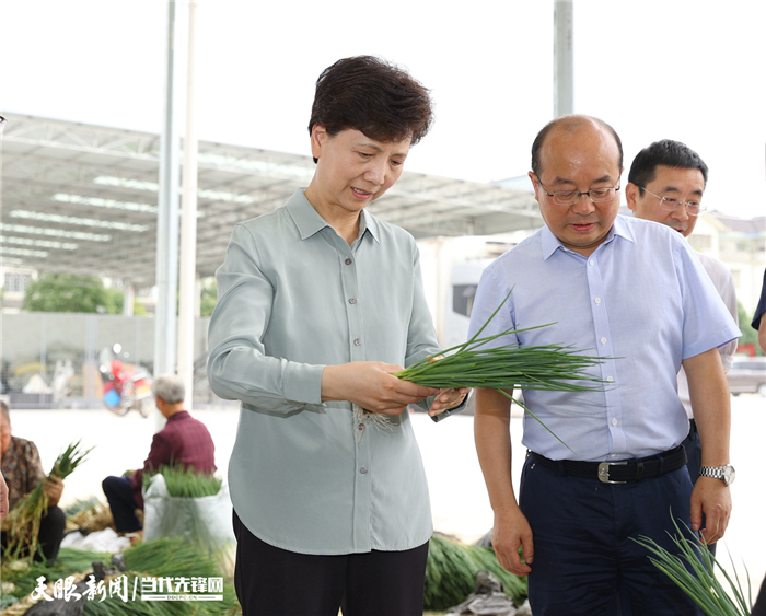 谌贻琴在遵义市湄潭县调研时强调： 深入学习贯彻习近平总书记视察贵州重要讲话精神  切实为群众办实事解难题 奋力推动乡村振兴开新局