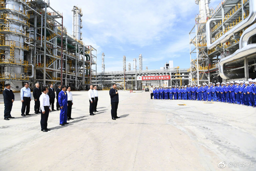 习近平在陕西榆林考察调研