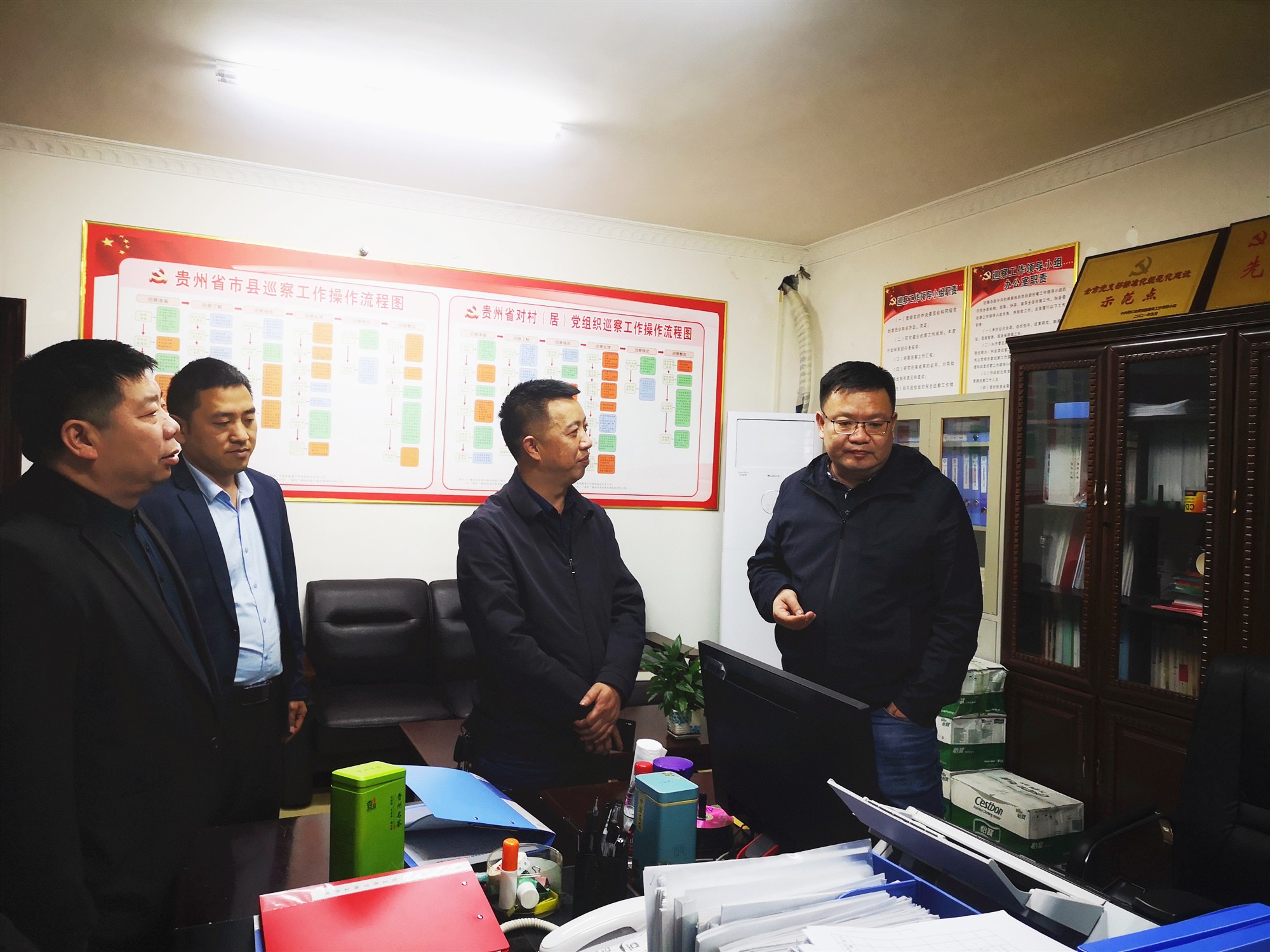 吴玉东到县委巡察办指导工作